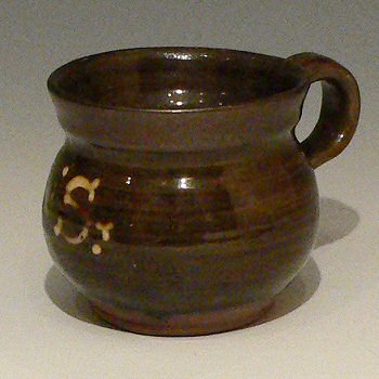 Leach Pottery pre-war slipware mug