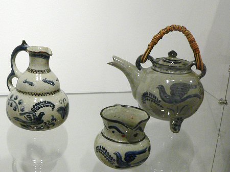 Early tea set