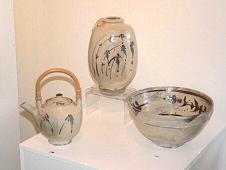 Hakeme glazed pots with painted iron decoration - teapot, bowl and flattened bottle with cobalt splashes