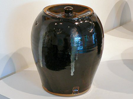 Lidded jar