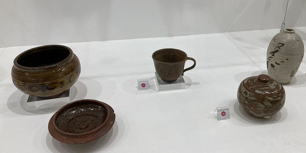 Michael Cardew jar, Tsurunosuke Matsubayashi cup, Norah Braden jar, Katharine Pleydell-Bouverie bottle