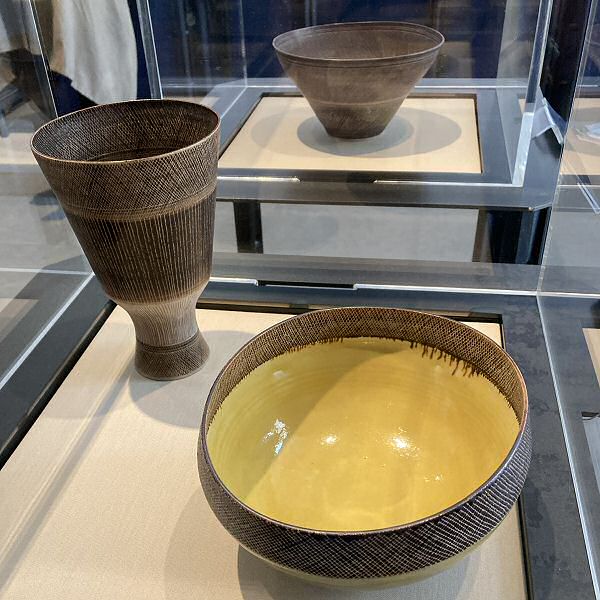 Lucie Rie - Chalice and porcelain bowl, 1956