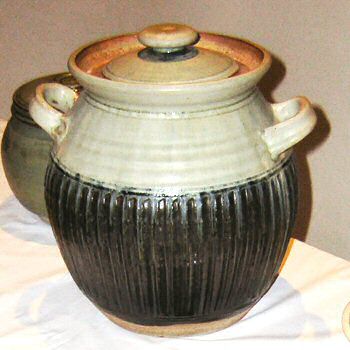 Stoneware storage jar