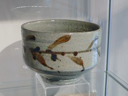 Large bowl with iron decoration - Hamada Shoji