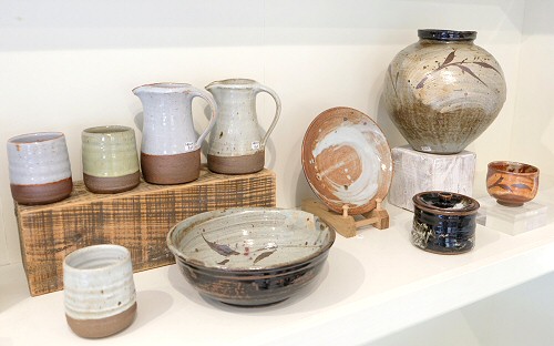 Shannon Bartlett-Smith - Current volunteer potter