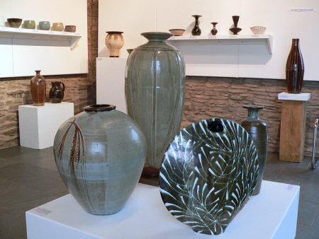 Foreground pots by David Leach, John Ward and Richard Batterham