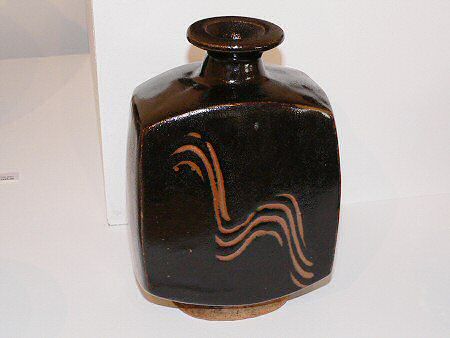 Bernard Leach slab bottle