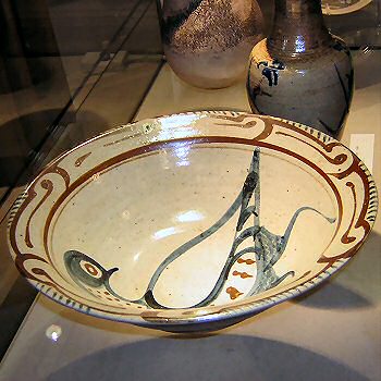 Svend Bayer bowl with Cardew bird design