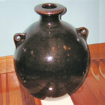 David Lloyd-Jones pot