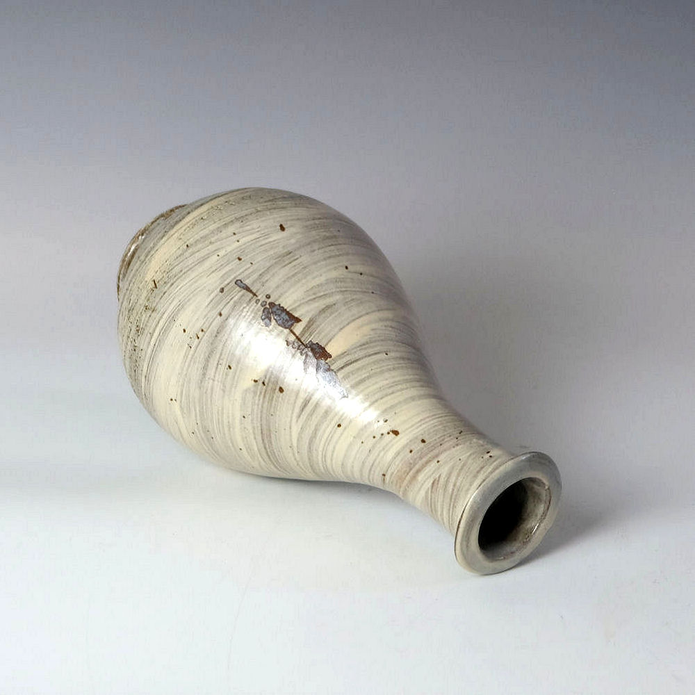 Jim Malone - Ainstable vase