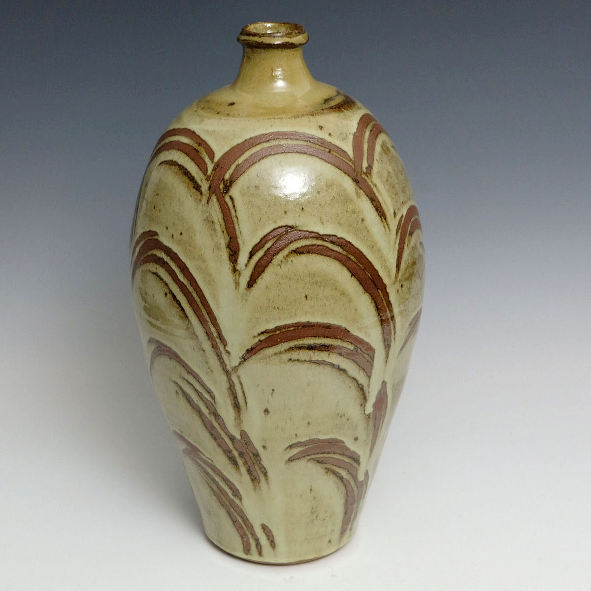 Phil Rogers - FingerWipeVase