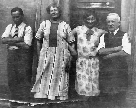 The Elijah Comfort family outside their guest house in Brighton