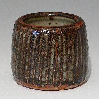 Brush pot, 6cm tall