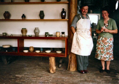 Pottery showroom in June 1963 - Photo: Jack Mortimore