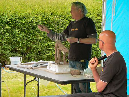 Ian Gregory demonstrating