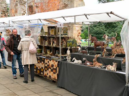 Potter stalls