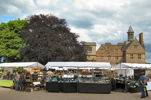 Potter stalls