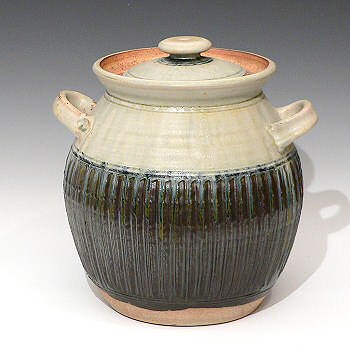 Reuben Batterham grain jar