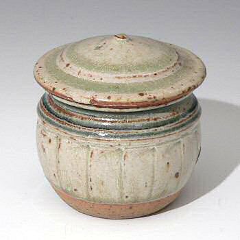 Richard Batterham - Very small jar