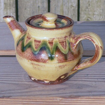 Clive Bowen - Miniature teapot