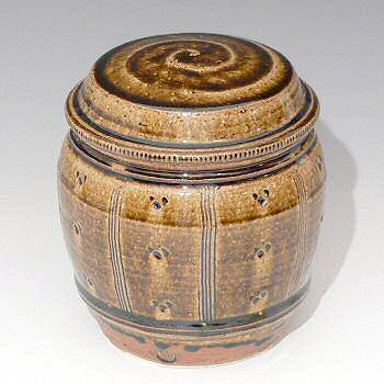 Mike Dodd lidded jar