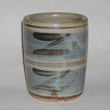 Bernard Leach - Brush pot