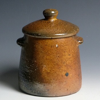 Sabine Nemet - lidded jar