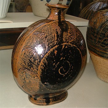 Bernard Leach pilgrim bottle