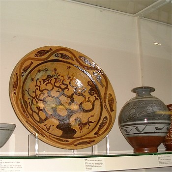 Bernard Leach Tree of Life slipware charger