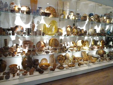 Section of the wall of pots