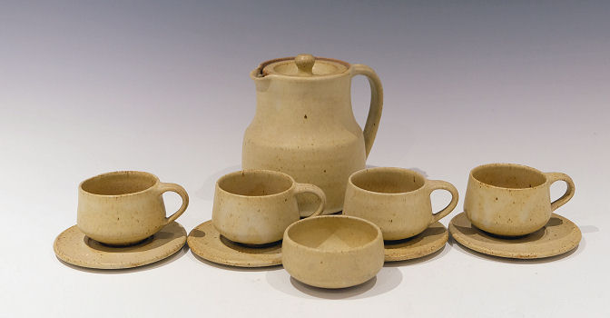 Aylesford Pottery - Tea set