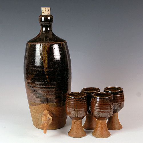 Roger Cockram - 1970s Mead Set - Jar with 6 vessels