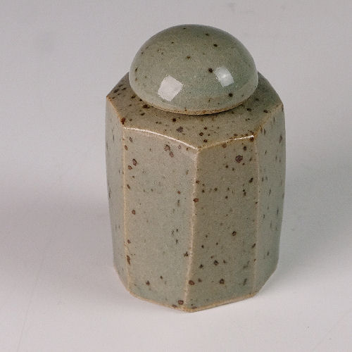 Jeremy Leach - Lowerdown small bottle