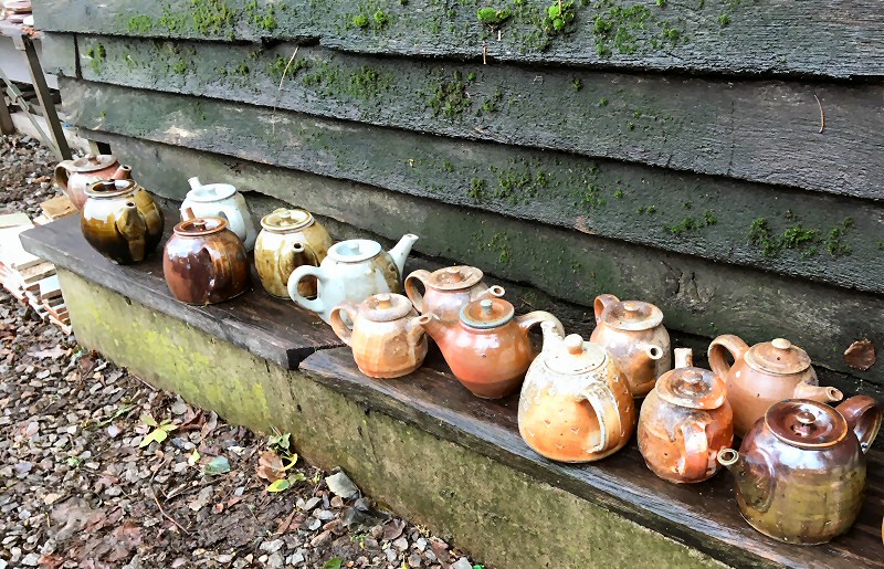 Christmas Sale pots